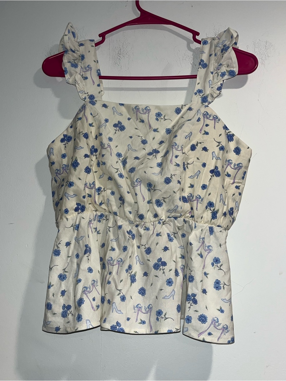 DISNEY BOXLUNCH DISNEY PRINCESS Cinderella ruffle tank NWT